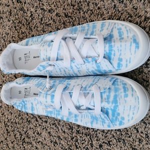 Time and Tru Scrunhback Sneaker